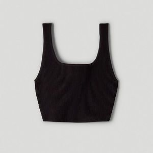 Aritzia babaton sculpt knit cropped tank